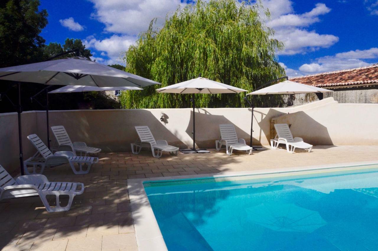 Chez Fins Bois Bed & Breakfast Nere Bagian luar foto