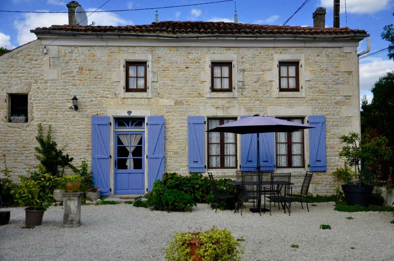 Chez Fins Bois Bed & Breakfast Nere Bagian luar foto