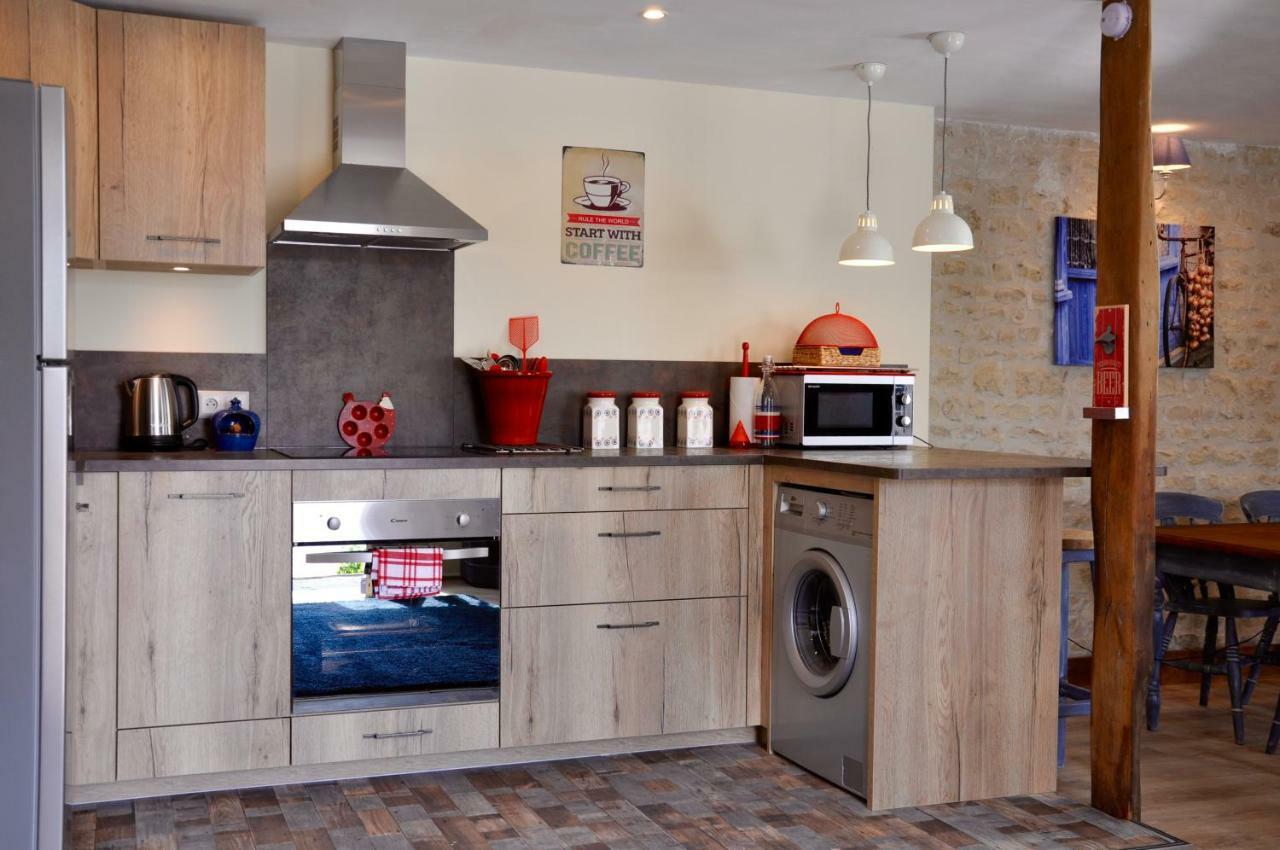 Chez Fins Bois Bed & Breakfast Nere Bagian luar foto