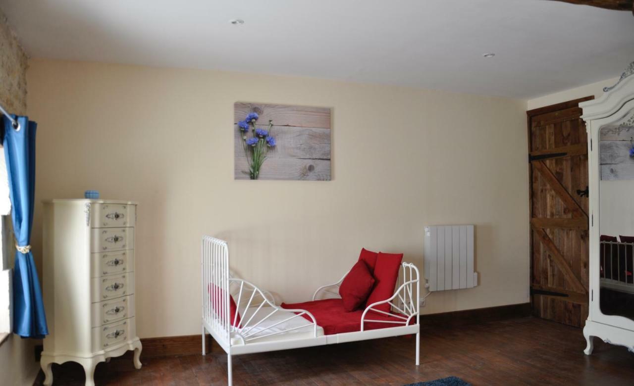 Chez Fins Bois Bed & Breakfast Nere Bagian luar foto